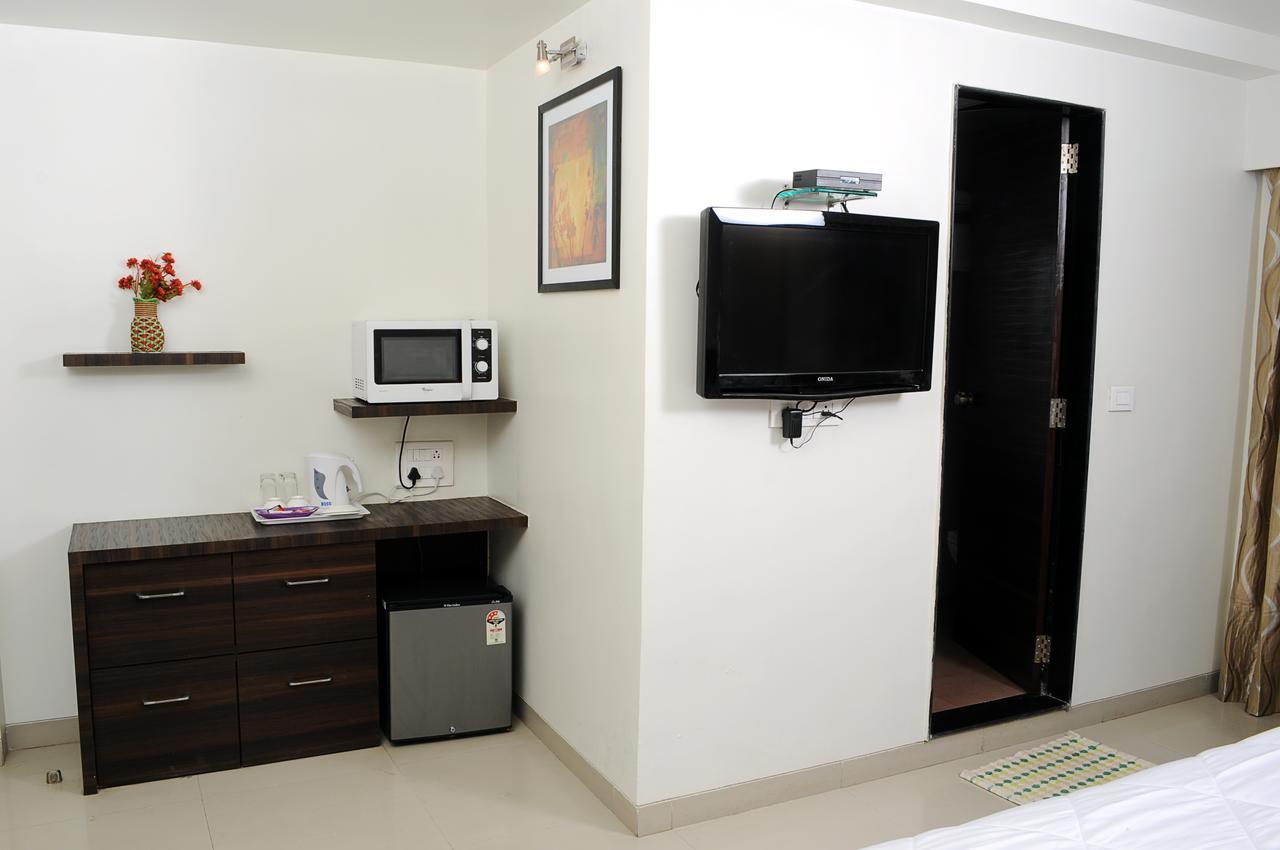 Hotel Suresh Inn Pune Exterior foto